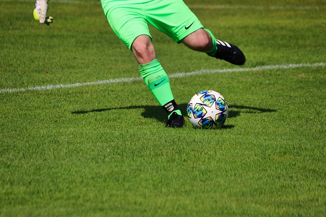 尽管他的回 尽管他的回